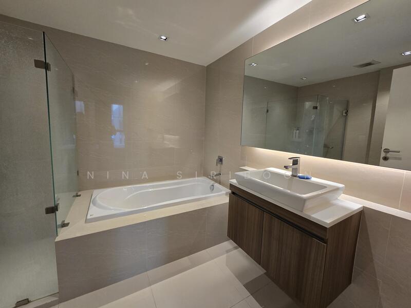 Vtara Sukhumvit 36, Bangkok, 118 Soi Saen Sabai, Phra Kanong, Khlong Toei, Bangkok, 2 Bedrooms, 52 sqm, Condo For Rent, by NINA SIRIBOON, 11689292 - DDproperty.com
