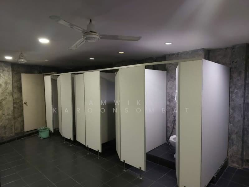 ให้เช่า อาคาร 3 ชั้น ถ.พระราม4 แขวงพระโขนง เขตคลองเตย เลขที่ 3741, กรุงเทพ, 3741 พระราม 4, พระโขนง, คลองเตย, กรุงเทพ, 656 ตร.ม., ตึกแถว-อาคารพาณิชย์ ให้เช่า, โดย Amwika Karoonsombat, 11689336 - DDproperty.com