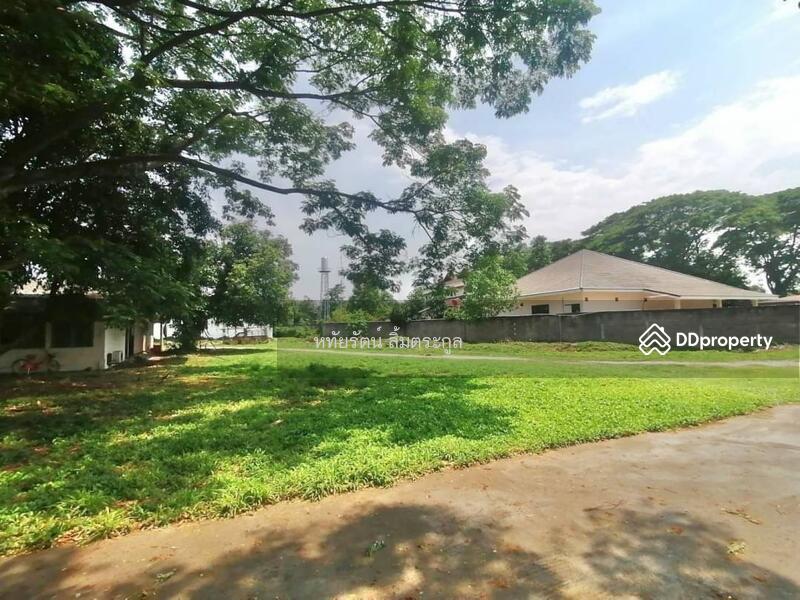 For Sale - Land for sale next to the 2nd Ring Road, Chiang Mai, 5 rai, width 100 meters., Chiang Mai