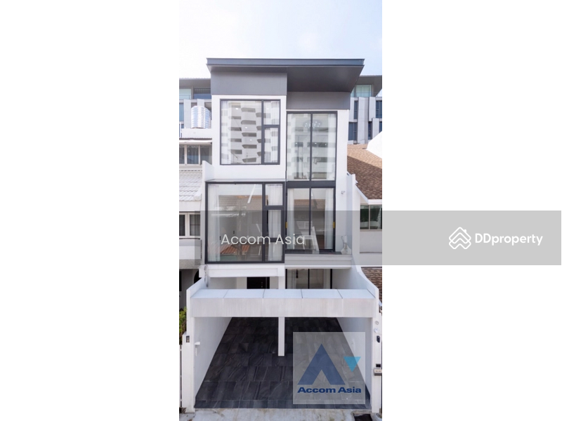 ขาย - Townhouse in Bangkok, กรุงเทพ