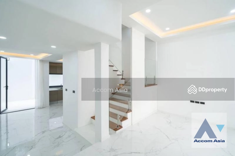 ขาย - Townhouse in Bangkok, กรุงเทพ