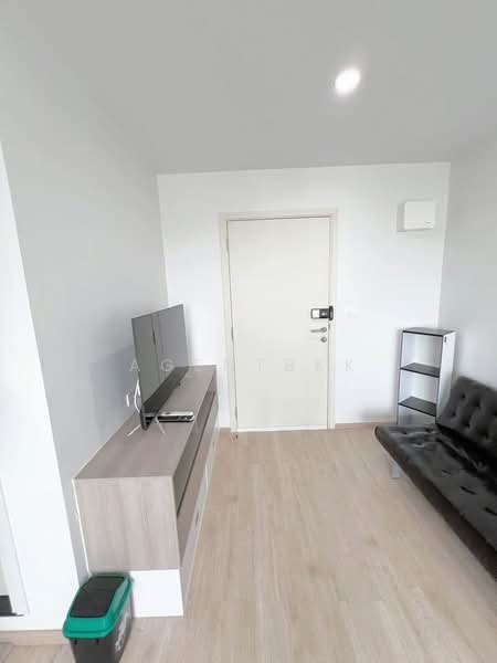 Elio Del Moss Phaholyothin 34, Bangkok, Soi Phahonyothin 34 Yaek 1, Sena Nikhom, Chatuchak, Bangkok, Studio, 25 sqm, Condo For Rent, by Agentbkk, 11691770 - DDproperty.com