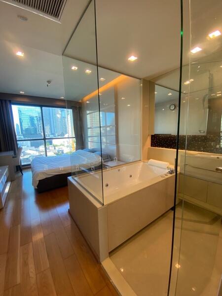 The Address Sathorn, Bangkok, 98 Sathorn Nua Road, Silom, Bang Rak, Bangkok, 2 Bedrooms, 66 sqm, Condo For Sale, by วรกร สิทธิลู่ตระกูล, 11692791 - DDproperty.com