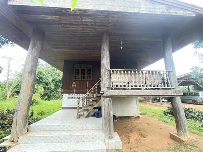 ขาย - บ้านพักอาศัยครึ่งตึกครึ่งไม้ 2 ชั้น L4_3_0271_G01, ลำพูน