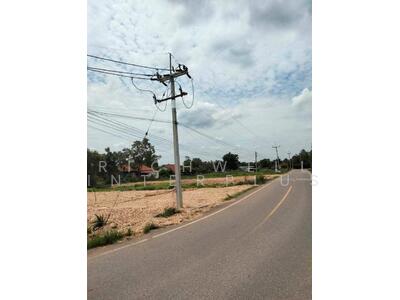 ขาย - ขายที่ดินสีม่วงลายแปลงยาวถมแล้ว ใกล้นิคมเกตเวย์ 100 ตรว.ใกล้ถ.สัตหีบ-พนมสารคาม331, ฉะเชิงเทรา