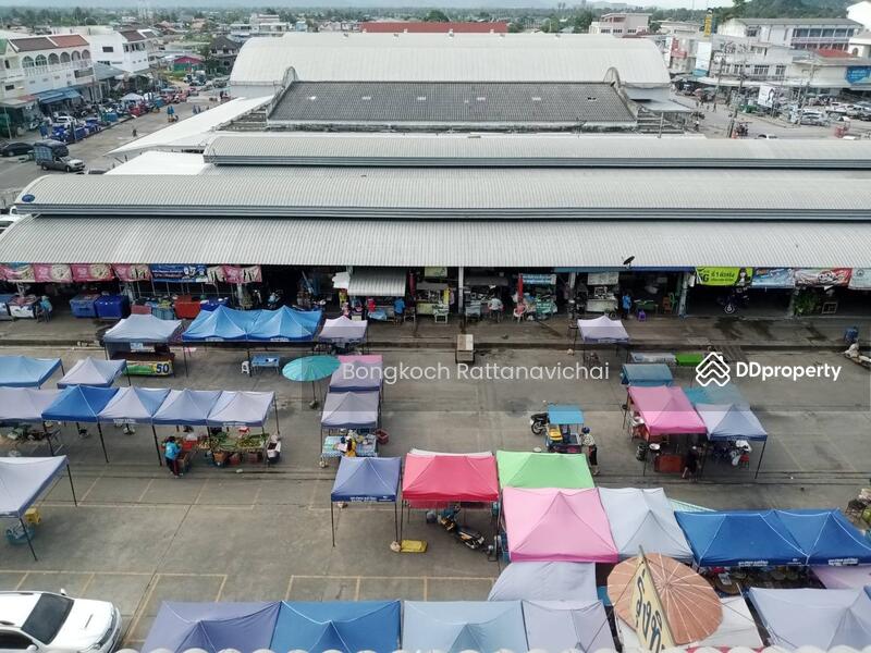 For Sale - Commercial building for sale in the Cha-am Municipality LF Market, Phetchaburi