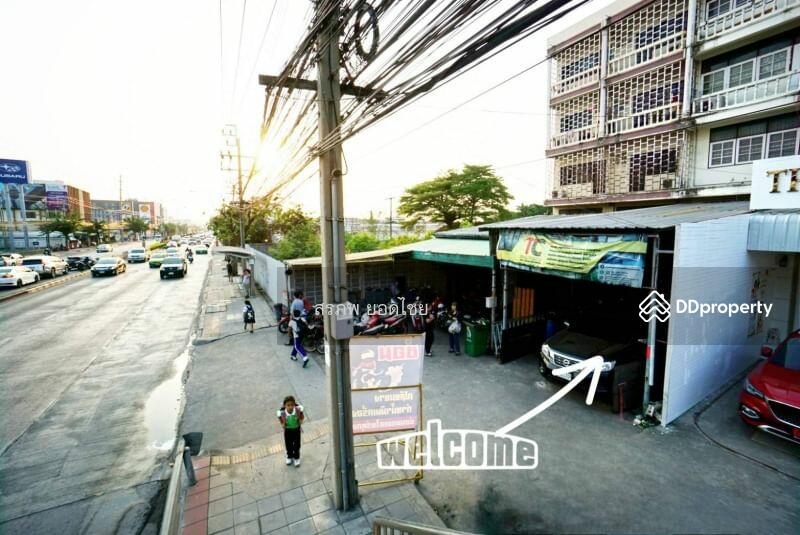 ขาย - ขาย ตึก 4 ชั้นครึ่ง 32.2 ตร.ว. ติดถนนเสรีไทย แขวงคลองกุ่ม เขตบึงกุ่ม กรุงเทพมหานคร, กรุงเทพ