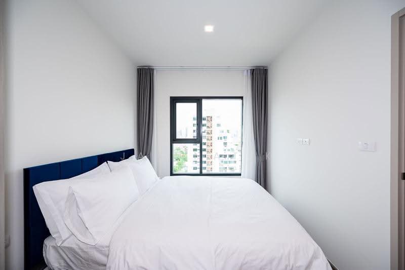 The Base Phetchaburi-Thonglor, Bangkok, Phetchaburi Rd, Bang Kapi, Huai Khwang, Bangkok, 1 Bedroom, 32 sqm, Condo For Rent, by Jarunat K, 11695123 - DDproperty.com