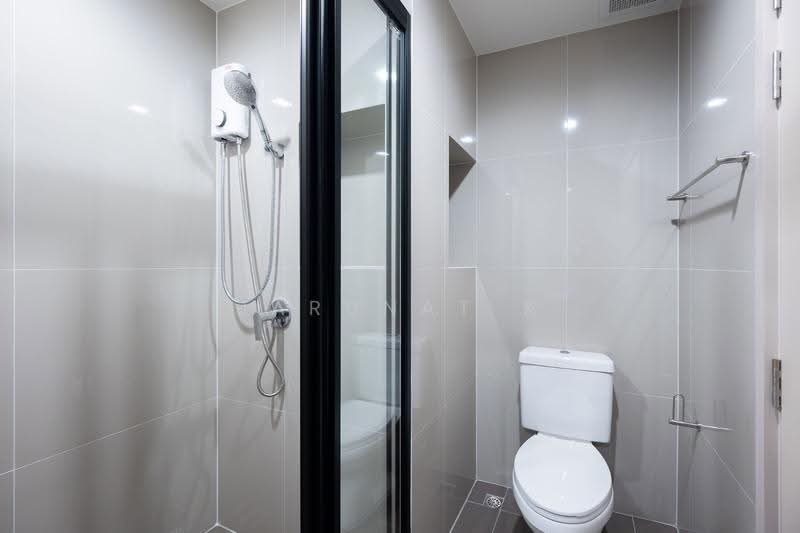 The Base Phetchaburi-Thonglor, Bangkok, Phetchaburi Rd, Bang Kapi, Huai Khwang, Bangkok, 1 Bedroom, 32 sqm, Condo For Rent, by Jarunat K, 11695123 - DDproperty.com