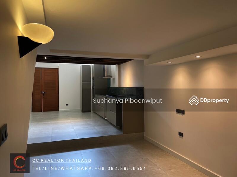 ให้เช่า - New Commercial Building for rent Sukumvit Soi 1 at Home Office | Showroom, กรุงเทพ