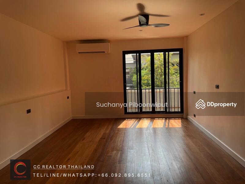 ให้เช่า - New Commercial Building for rent Sukumvit Soi 1 at Home Office | Showroom, กรุงเทพ