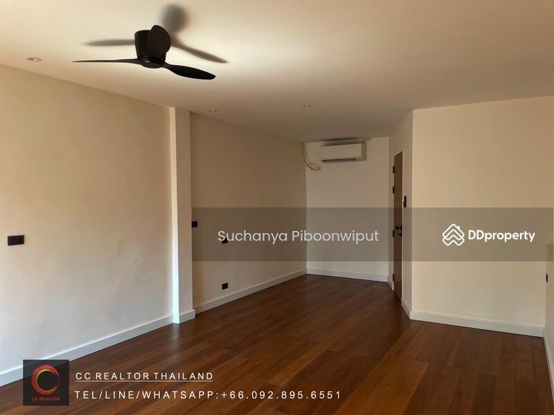 ให้เช่า - New Commercial Building for rent Sukumvit Soi 1 at Home Office | Showroom, กรุงเทพ