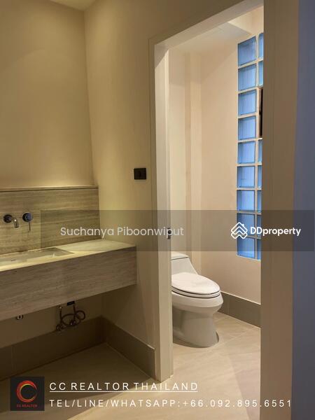 ให้เช่า - New Commercial Building for rent Sukumvit Soi 1 at Home Office | Showroom, กรุงเทพ