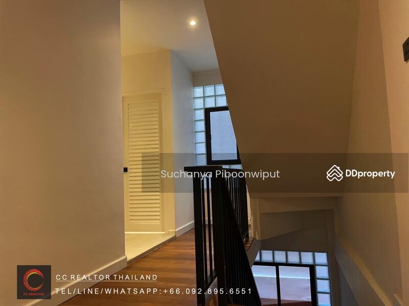 ให้เช่า - New Commercial Building for rent Sukumvit Soi 1 at Home Office | Showroom, กรุงเทพ