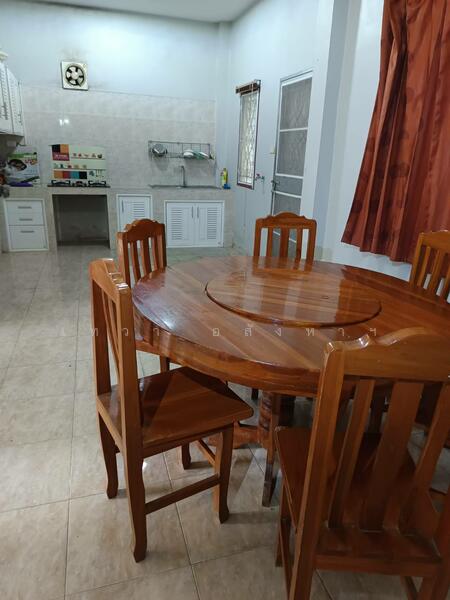 ขาย - ขายบ้านเดี่ยว พฤกษาแลนด์ หนองชาก บ้านบึง ชลบุรี เนื้อที่ 93.4 ตร.ว. จอดรถในบ้าน 4 คัน หน้าบ้าน 3 คัน, ชลบุรี