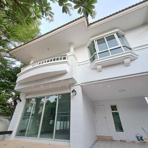 ขาย - Supalai Park Ville 2 Phaholyothin-Ramintra KM.1 : ศุภาลัย พาร์ควิลล์ 2 พหลโยธิน-รามอินทรา กม.1, กรุงเทพ