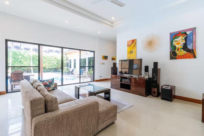 8R0675 Pool villa for rent 4 bedroom 4 bathroom 100,000/month at chalong have fully furnished, Phuket, Chalong, Muang Phuket, Phuket, 4 Bedrooms, 800 sqm, Single Detached House For Rent, by PK LIFE Property, 11696234 - DDproperty.com