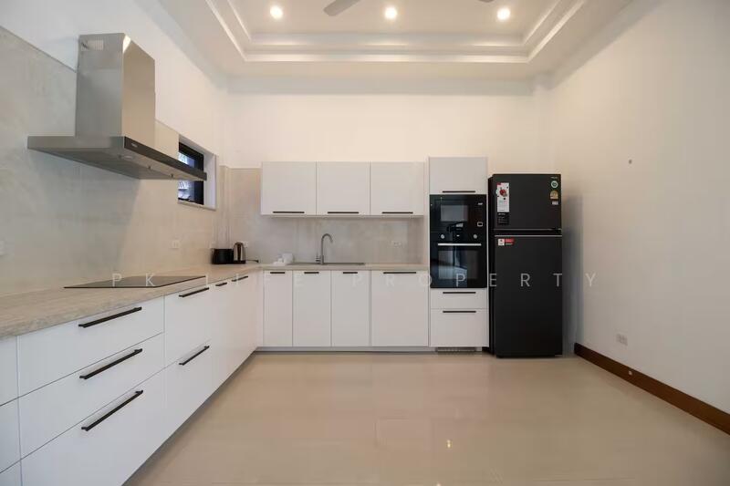 8R0675 Pool villa for rent 4 bedroom 4 bathroom 100,000/month at chalong have fully furnished, Phuket, Chalong, Muang Phuket, Phuket, 4 Bedrooms, 800 sqm, Single Detached House For Rent, by PK LIFE Property, 11696234 - DDproperty.com