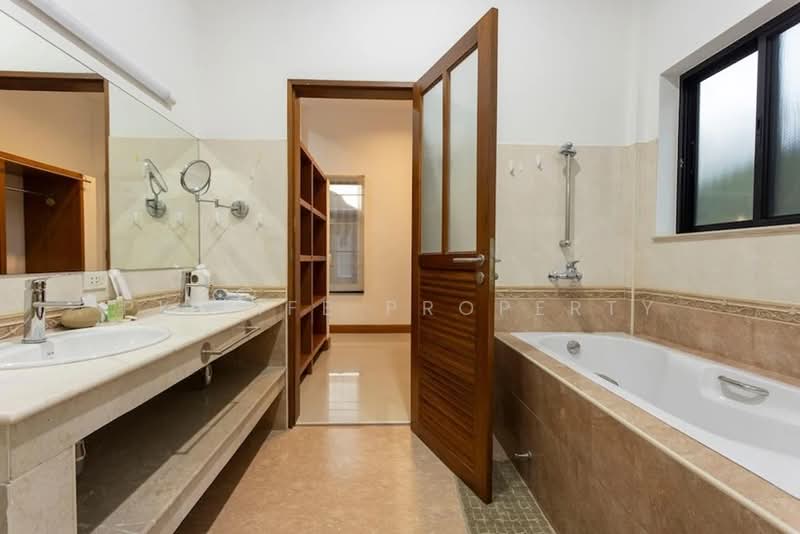 8R0675 Pool villa for rent 4 bedroom 4 bathroom 100,000/month at chalong have fully furnished, Phuket, Chalong, Muang Phuket, Phuket, 4 Bedrooms, 800 sqm, Single Detached House For Rent, by PK LIFE Property, 11696234 - DDproperty.com