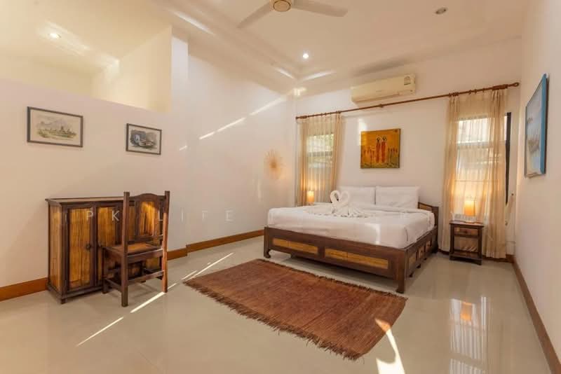 ให้เช่า - 8R0675 Pool villa for rent 4 bedroom 4 bathroom 100,000/month at chalong have fully furnished, ภูเก็ต