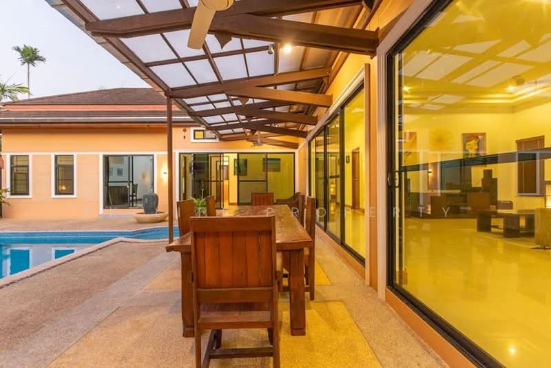 ให้เช่า - 8R0675 Pool villa for rent 4 bedroom 4 bathroom 100,000/month at chalong have fully furnished, ภูเก็ต