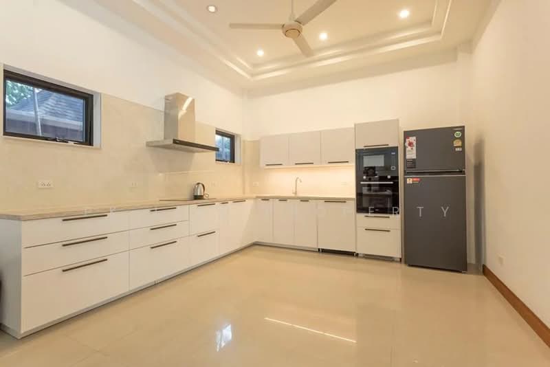 ให้เช่า - 8R0675 Pool villa for rent 4 bedroom 4 bathroom 100,000/month at chalong have fully furnished, ภูเก็ต