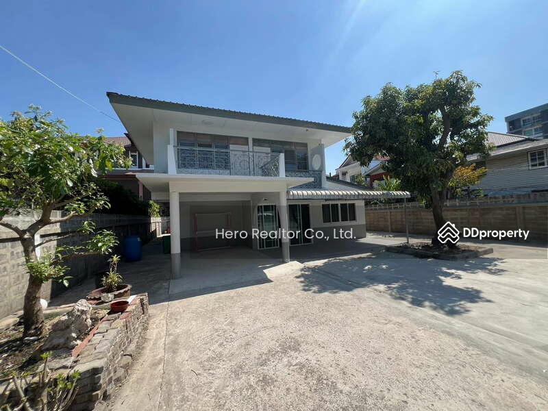 For Rent - Bangkok Single House Sukhumvit BTS Bang Na BRE23304, Bangkok
