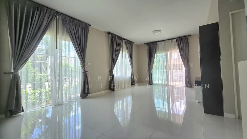 Villaggio 2 Rama 2 : วิลเลจจิโอ 2 พระราม 2, สมุทรสาคร, ถนนพรมแดน, บางน้ำจืด, เมืองสมุทรสาคร, สมุทรสาคร, 136 ตร.ม., บ้านเดี่ยว ขาย, โดย Tippawan Kaewpetcharaporn, 11696409 - DDproperty.com