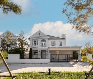 ขาย - Villaggio Srinakarin-Bangna : วิลลาจจิโอ ศรีนครินทร์-บางนา, สมุทรปราการ