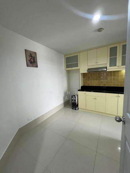 Bangkok Garden Apartment, Bangkok, 289 4 Naradhiwas Rajanakarindra 24 Alley, Chong Nonsi, Yan Nawa, Bangkok, 2 Bedrooms, 92 sqm, Condo For Sale, by Suwannee Jitake, 11697293 - DDproperty.com