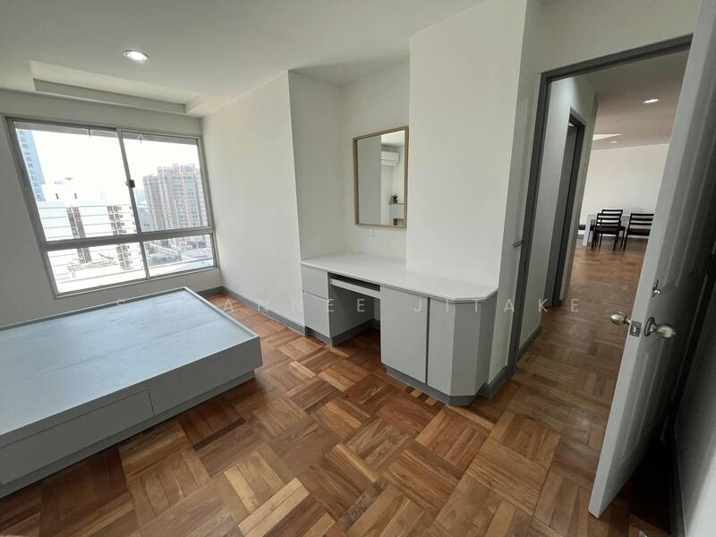 Bangkok Garden Apartment, Bangkok, 289 4 Naradhiwas Rajanakarindra 24 Alley, Chong Nonsi, Yan Nawa, Bangkok, 2 Bedrooms, 92 sqm, Condo For Sale, by Suwannee Jitake, 11697293 - DDproperty.com