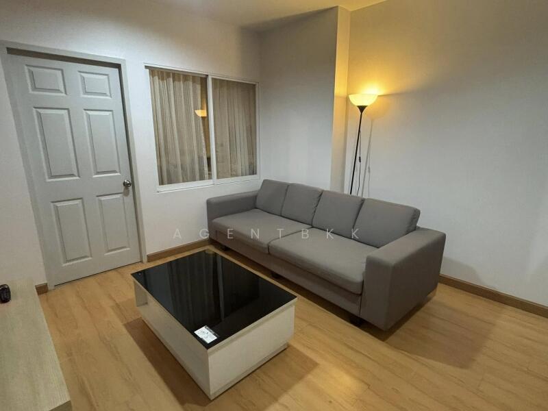 Life @ Ratchada-Suthisan, Bangkok, Ratchadapisek Road, Samsen Nok, Huai Khwang, Bangkok, 1 Bedroom, 45 sqm, Condo For Rent, by Agentbkk, 11697373 - DDproperty.com