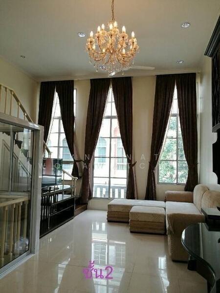 ให้เช่า - Baan Klang Krung Sathorn-Narathiwas : บ้านกลางกรุง สาทร-นราธิวาส, กรุงเทพ