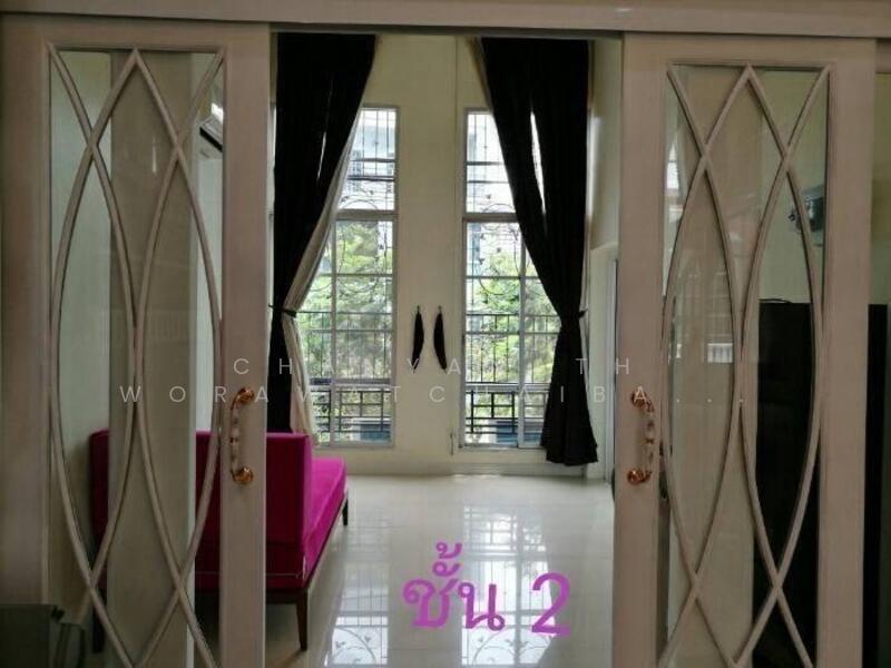 Baan Klang Krung Sathorn-Narathiwas, Bangkok, 599 Nonsi Road, Chong Nonsi, Yan Nawa, Bangkok, 3 Bedrooms, 300 sqm, Townhouse For Rent, by Chanyanath Worawatchaibaworn, 11697866 - DDproperty.com