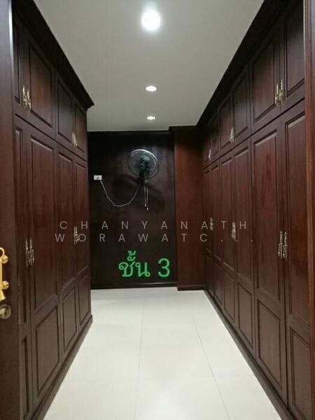 Baan Klang Krung Sathorn-Narathiwas, Bangkok, 599 Nonsi Road, Chong Nonsi, Yan Nawa, Bangkok, 3 Bedrooms, 300 sqm, Townhouse For Rent, by Chanyanath Worawatchaibaworn, 11697866 - DDproperty.com