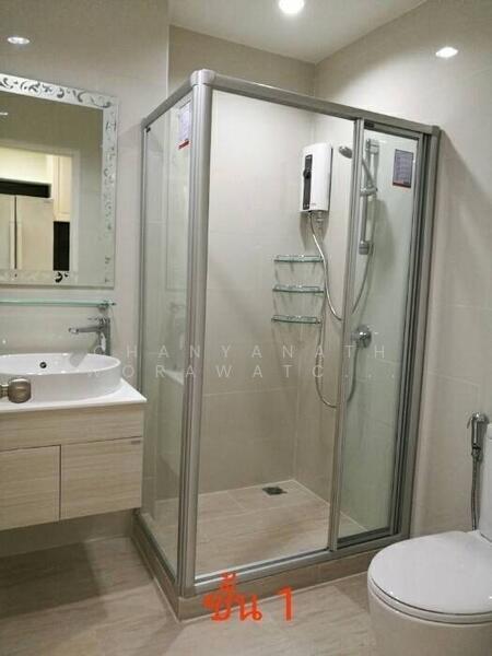 ให้เช่า - Baan Klang Krung Sathorn-Narathiwas : บ้านกลางกรุง สาทร-นราธิวาส, กรุงเทพ