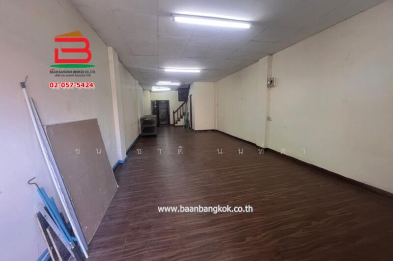 For Sale - อาคารพาณิชย์ หมู่บ้าน เค.ซี. 1 (ซอยหทัยราษฎร์ 39) เนื้อที่ 16 ตรว. ใกล้ร.ร.ขุมทองวิทยา เขตมีนบุรี, Bangkok