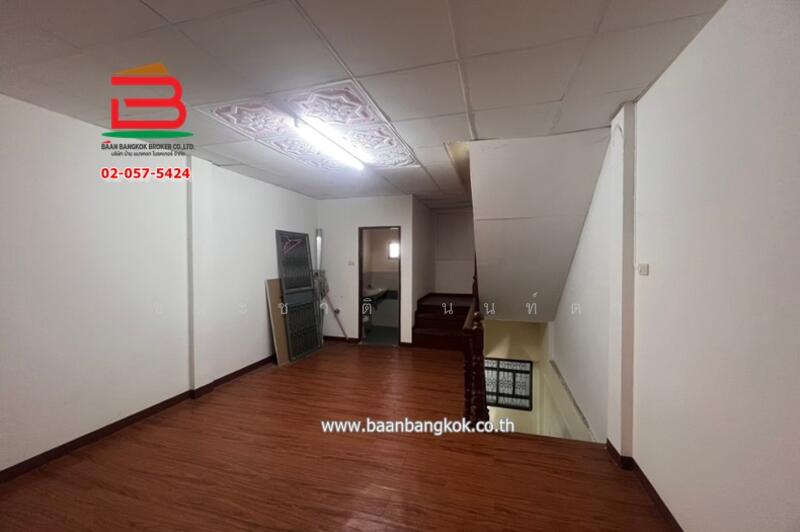 For Sale - อาคารพาณิชย์ หมู่บ้าน เค.ซี. 1 (ซอยหทัยราษฎร์ 39) เนื้อที่ 16 ตรว. ใกล้ร.ร.ขุมทองวิทยา เขตมีนบุรี, Bangkok