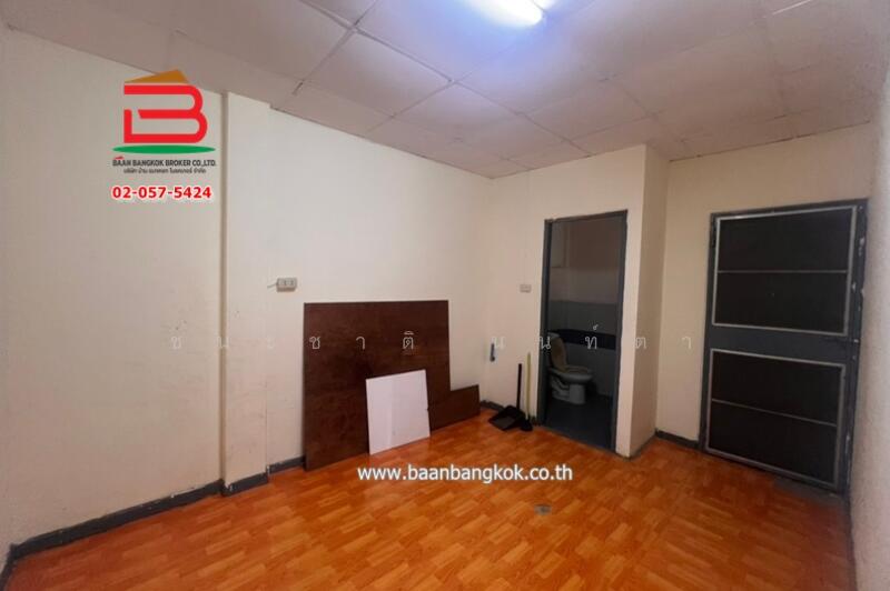 For Sale - อาคารพาณิชย์ หมู่บ้าน เค.ซี. 1 (ซอยหทัยราษฎร์ 39) เนื้อที่ 16 ตรว. ใกล้ร.ร.ขุมทองวิทยา เขตมีนบุรี, Bangkok