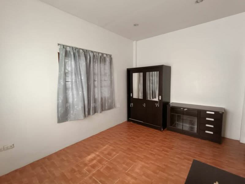 ให้เช่าบ้านเดี่ยว ม.ลัดดาเฮ้าส์ ใกล้ตลาดศุภฤกษ์ ศรีราชา, Chon Buri (Pattaya), Surasak, Si Racha, Chon Buri (Pattaya), 2 Bedrooms, 200 sqm, Single Detached House For Rent, by Dusit Saengfa, 11698845 - DDproperty.com