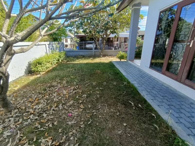 ให้เช่าบ้านเดี่ยว ม.ลัดดาเฮ้าส์ ใกล้ตลาดศุภฤกษ์ ศรีราชา, Chon Buri (Pattaya), Surasak, Si Racha, Chon Buri (Pattaya), 2 Bedrooms, 200 sqm, Single Detached House For Rent, by Dusit Saengfa, 11698845 - DDproperty.com