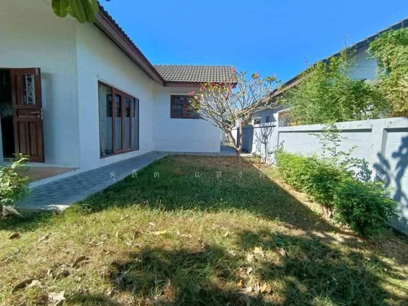 ให้เช่าบ้านเดี่ยว ม.ลัดดาเฮ้าส์ ใกล้ตลาดศุภฤกษ์ ศรีราชา, Chon Buri (Pattaya), Surasak, Si Racha, Chon Buri (Pattaya), 2 Bedrooms, 200 sqm, Single Detached House For Rent, by Dusit Saengfa, 11698845 - DDproperty.com