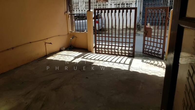 ขาย - ทาวน์เฮ้าส์ 2 ชั้น ติดกับโรงพยาบาลนครปฐม, นครปฐม