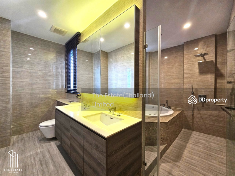 For Sale - Whizdom Essence, Bangkok