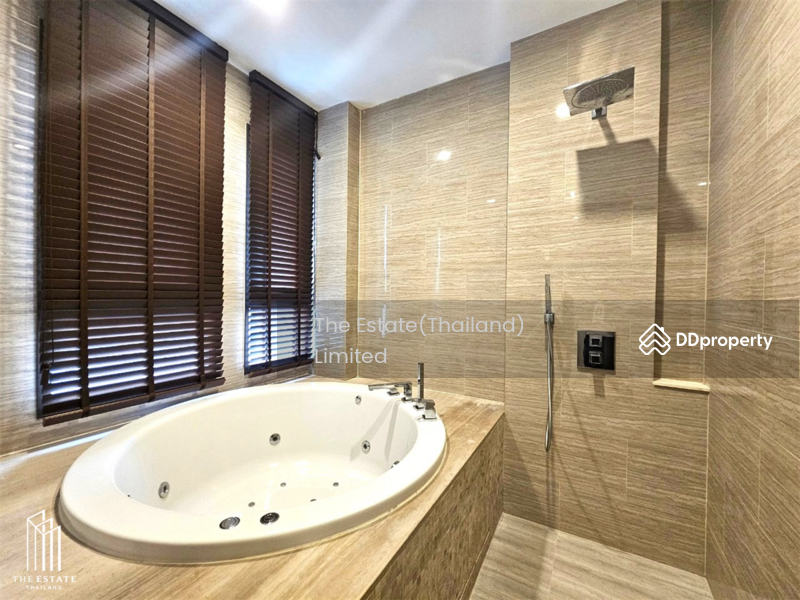 For Sale - Whizdom Essence, Bangkok