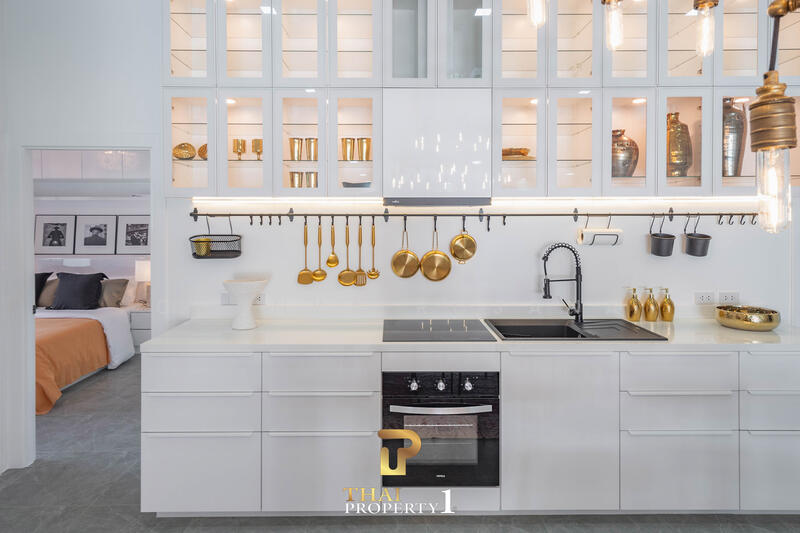 Srisuk Villa Pattaya, Chon Buri (Pattaya), Nong Pru, Bang Lamung (Pattaya), Chon Buri (Pattaya), 5 Bedrooms, 200 sqm, Villa For Sale, by Chanya Rojana, 11699805 - DDproperty.com