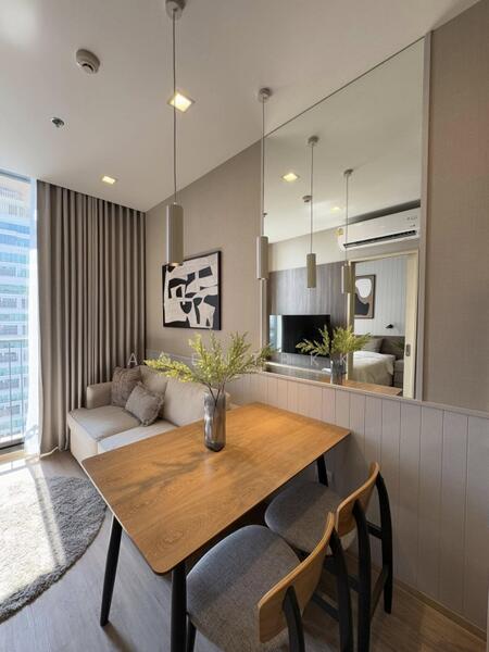 Noble State 39, Bangkok, 35 Soi Sukhumvit 39, Khlong Tan Nua, Watthana, Bangkok, 1 Bedroom, 30 sqm, Condo For Rent, by Agentbkk, 11699808 - DDproperty.com