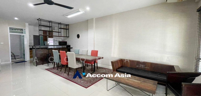 ขาย - Leon Sukhumvit 62 : ลีออง สุขุมวิท 62, กรุงเทพ