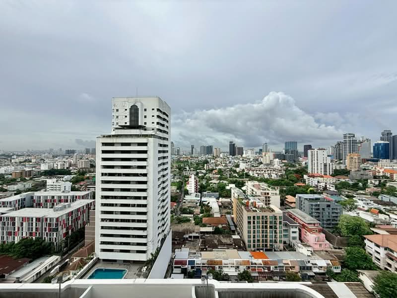 Baan Thai Living Ekkamai, Bangkok, 40 Soi Pridi Banomyong 31, Khlong Tan Nua, Watthana, Bangkok, 4 Bedrooms, 463 sqm, Condo For Rent, by Bangkok Residential, 11700122 - DDproperty.com