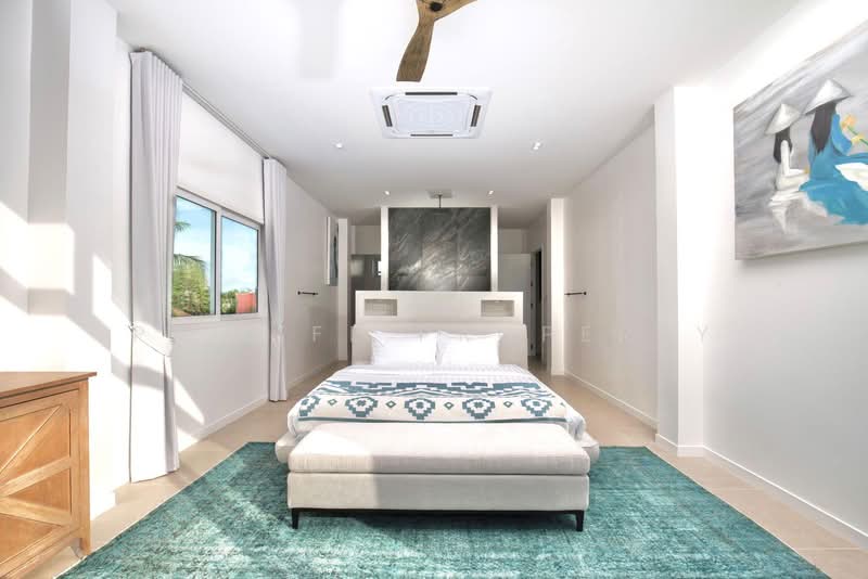 7R0855 Pool villa for rent 4 bedroom 5 bathroom 250,000/month at rawai have fully furnished, Phuket, Rawai, Muang Phuket, Phuket, 4 Bedrooms, 550 sqm, Villa For Rent, by PK LIFE Property, 11701192 - DDproperty.com